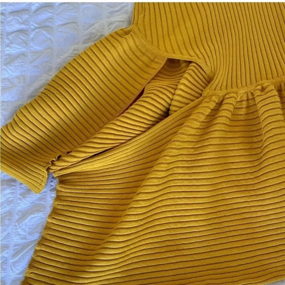 Amur yellow ribbed asymmetrical midi skirt - Picture 6 of 14